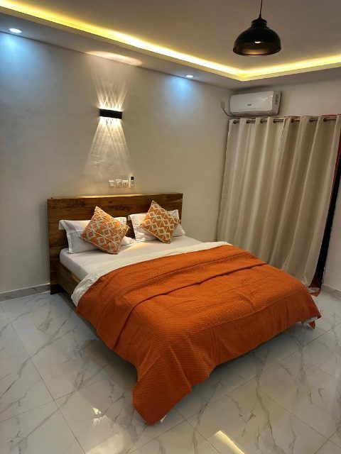 Studio — Yamoussoukro-Morofé — Morofé · MOROFÉ · YAMOUSSOUKRO