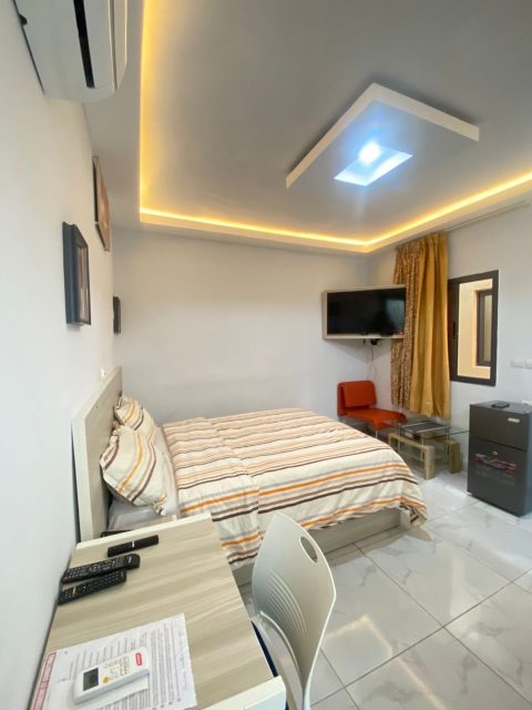 Studio — Cocody Angré — Carrefour Opéra · COCODY · ABIDJAN